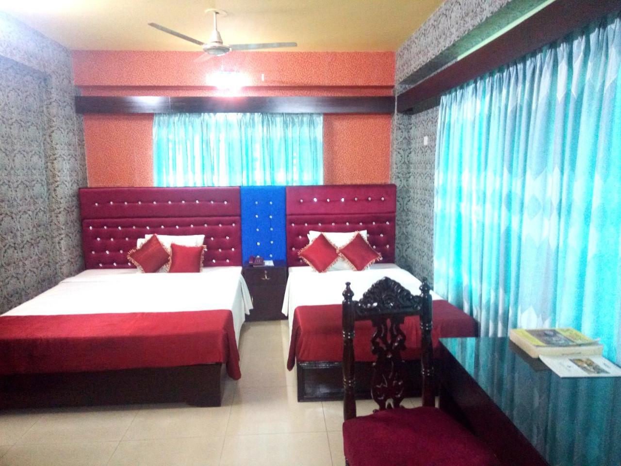 Hotel Lake View Plaza Dakka Dış mekan fotoğraf
