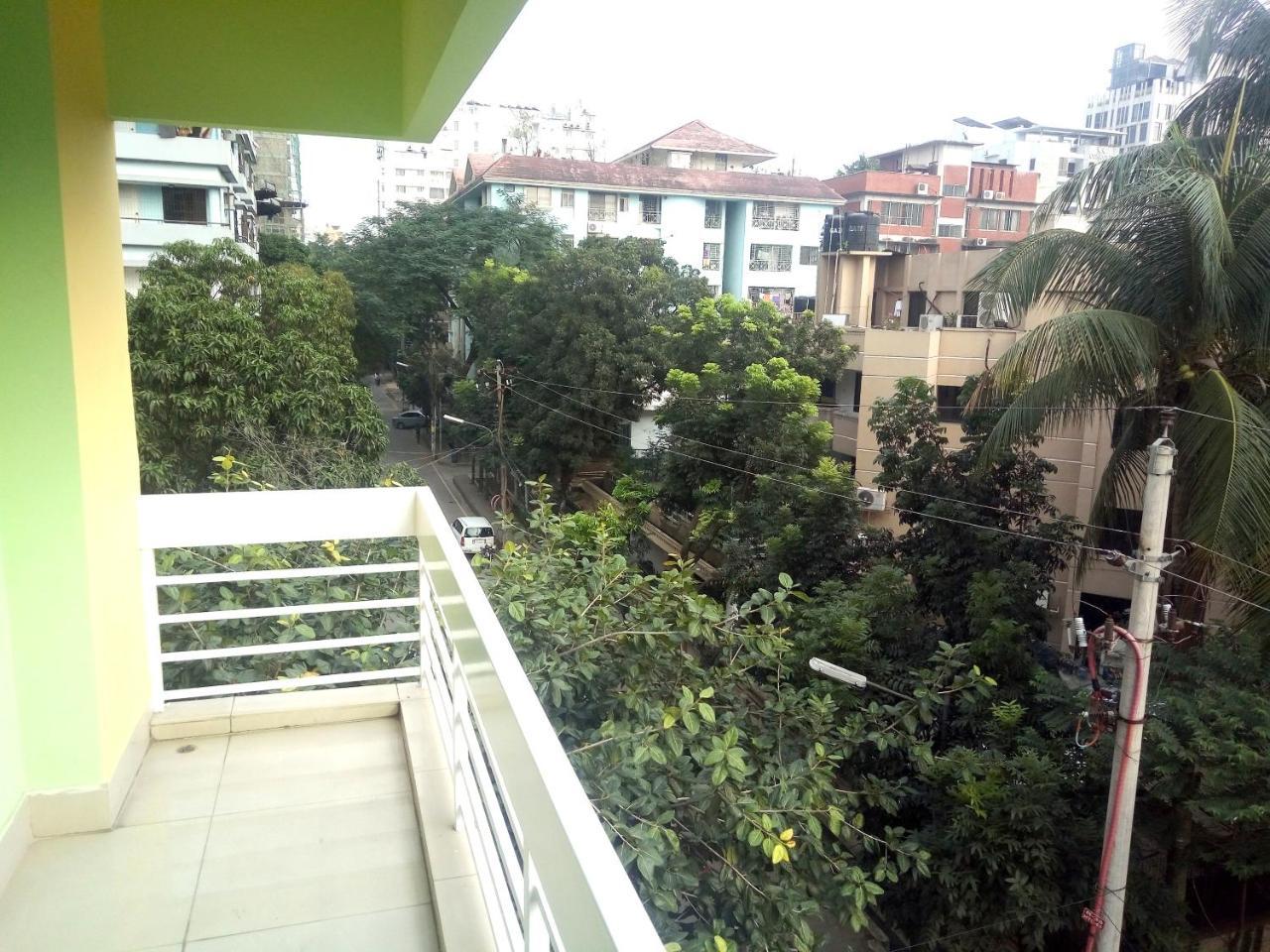 Hotel Lake View Plaza Dakka Dış mekan fotoğraf
