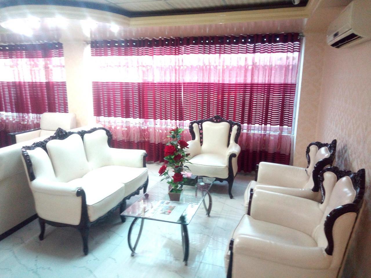 Hotel Lake View Plaza Dakka Dış mekan fotoğraf