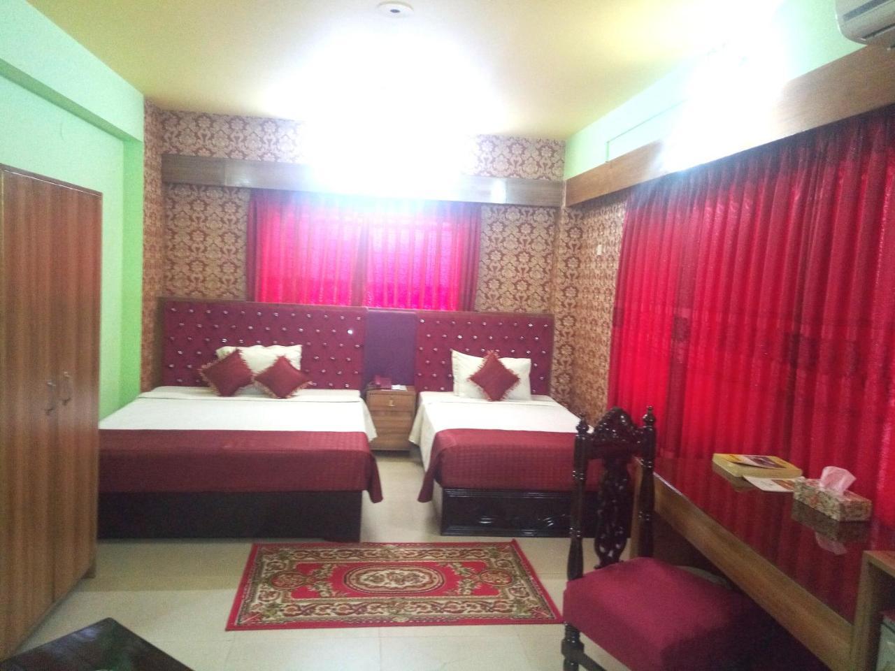 Hotel Lake View Plaza Dakka Dış mekan fotoğraf